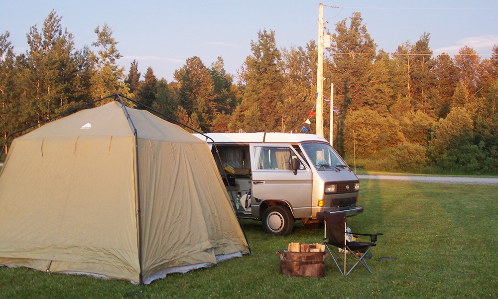 CAMPING SAUVAGE