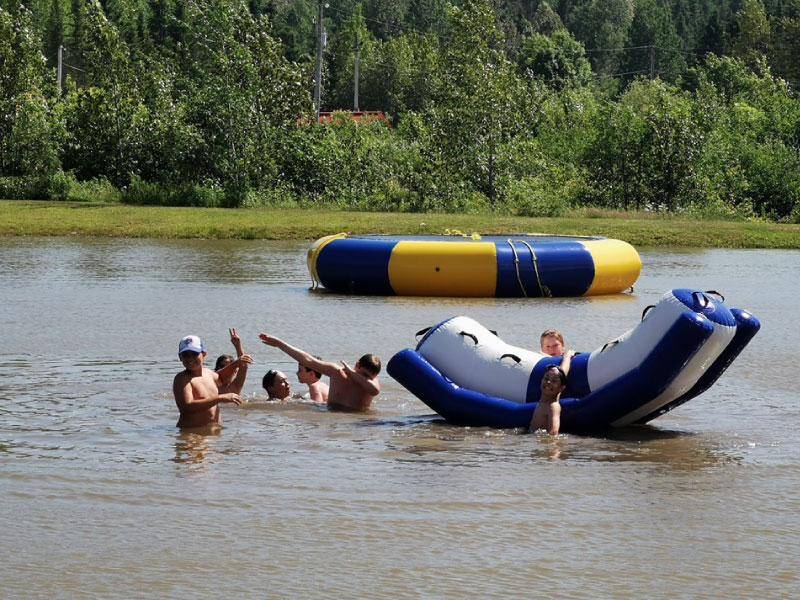 PLAGE ET JEUX AQUATIQUES